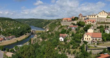 Znojemská vinařská stezka: Cyklodovolená plná vína a historie