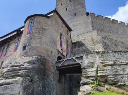 hrad Kost