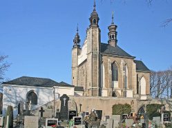 Hřbitovní kaple Všech svatých v Sedlci u Kutné Hory. Sedlecká kostnice