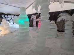 Ledové sochy Pustevny 2025